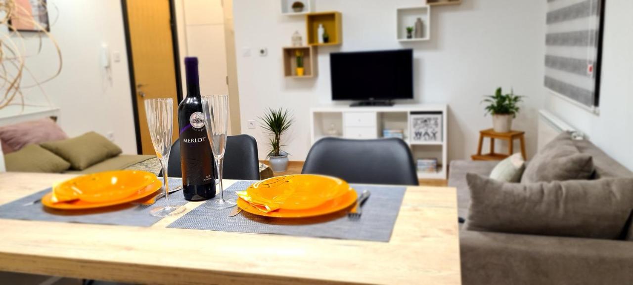 Apartman Delena نوفي ساد المظهر الخارجي الصورة