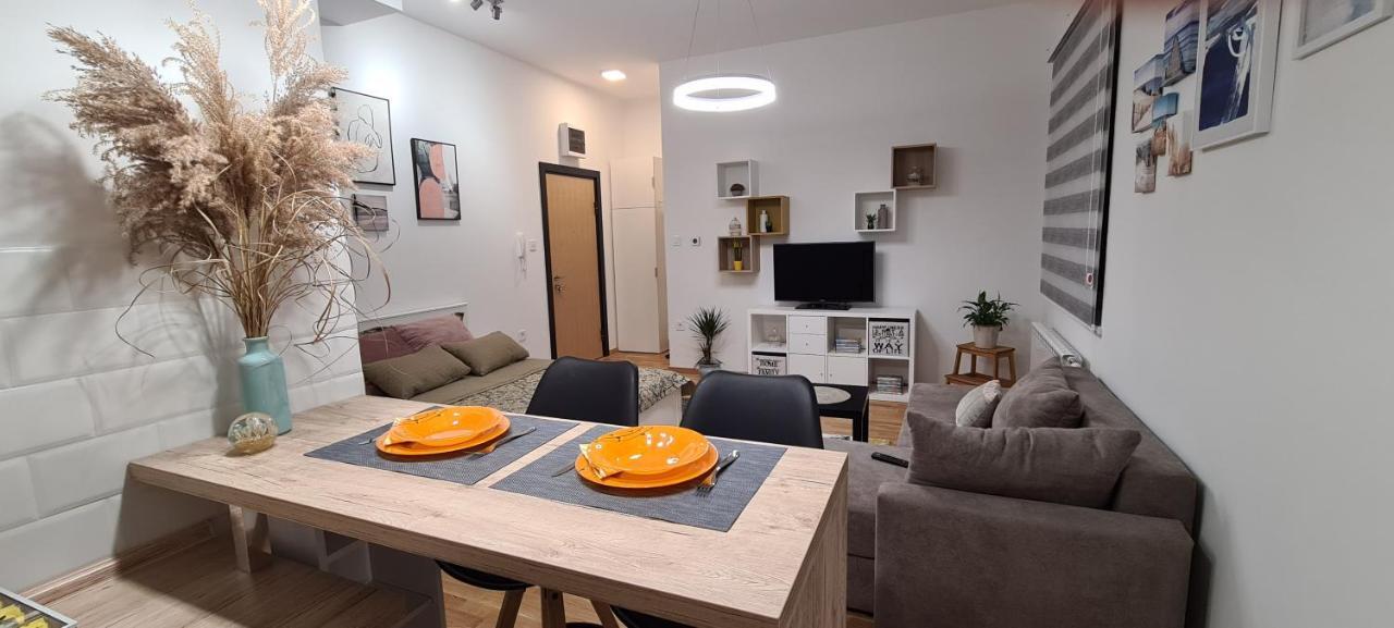 Apartman Delena نوفي ساد المظهر الخارجي الصورة