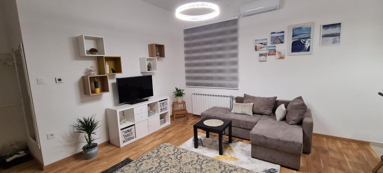 Apartman Delena نوفي ساد المظهر الخارجي الصورة